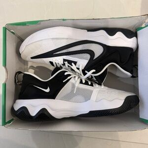 Nike Giannis Immortality 3 Basketball Sneakers